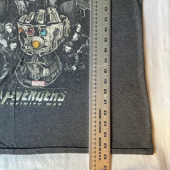 Marvel Avengers Men’s Short Sleeve T-shirt size S (34/36), Gray, Infinity War - Picture 4 of 8